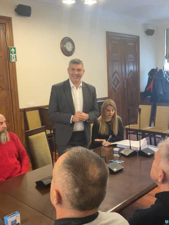 [FOTO] Pierwsze umowy na realizację zadań publicznych w Ząbkowicach Śląskich zostały podpisane 