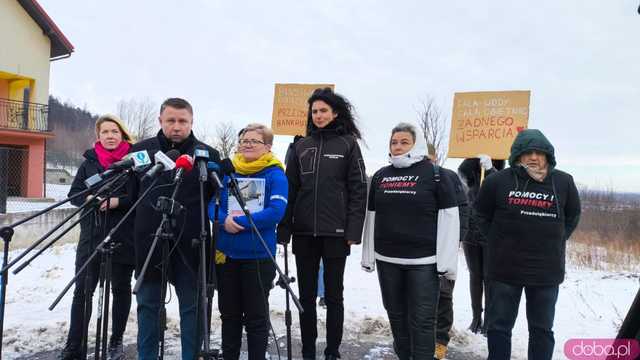 Słoneczna Przystań w Bardzie – Konferencja ministra ds. odbudowy po powodzi Marcina Kierwińskiego