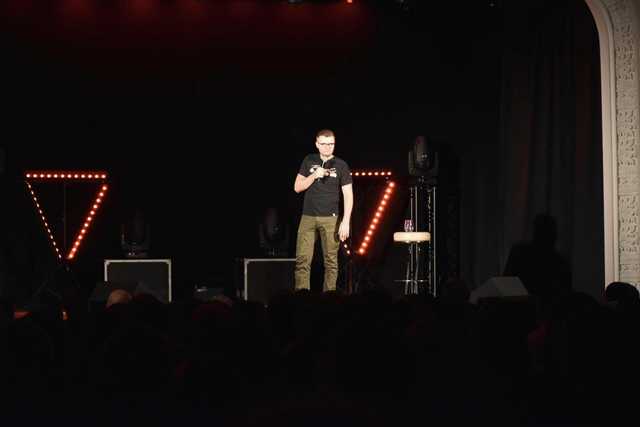 [FOTO] Kacper Ruciński rozbawił ziębicką publiczność