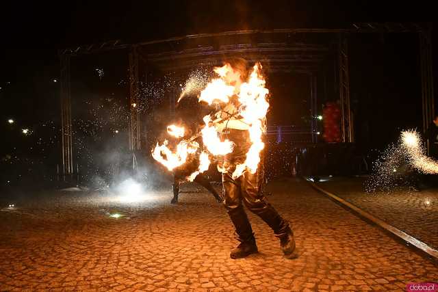 [WIDEO/FOTO] Kamieniec Ząbkowicki zagrał z WOŚP! 33. finał orkiestry na Kamienieckich Błoniach