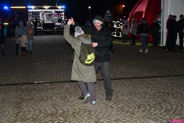 [WIDEO/FOTO] Kamieniec Ząbkowicki zagrał z WOŚP! 33. finał orkiestry na Kamienieckich Błoniach