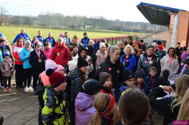 [FOTO, WIDEO] Bieg, licytacje i Back to Maanam – jak Ziębice grały podczas 33. Finału WOŚP?