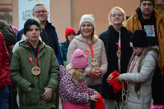 [FOTO, WIDEO] Bieg, licytacje i Back to Maanam – jak Ziębice grały podczas 33. Finału WOŚP?