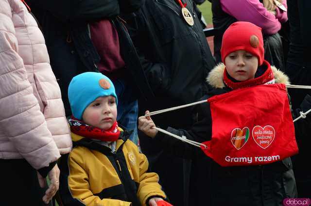 [FOTO, WIDEO] Bieg, licytacje i Back to Maanam – jak Ziębice grały podczas 33. Finału WOŚP?