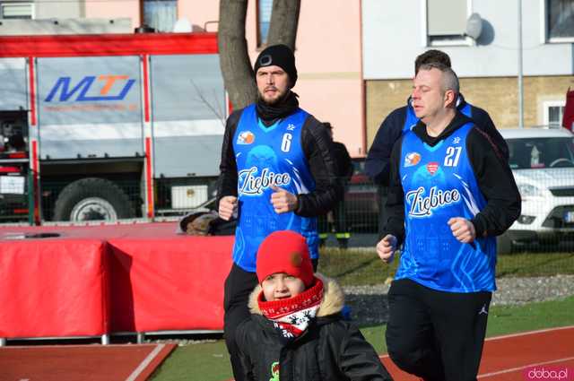 [FOTO, WIDEO] Bieg, licytacje i Back to Maanam – jak Ziębice grały podczas 33. Finału WOŚP?