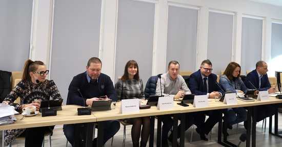 [FOTO] Ważne zmiany w budżecie gminy Bardo - XV sesja Rady Miejskiej