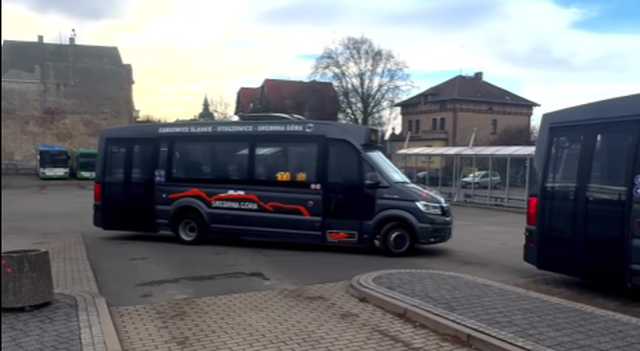 Prawie 11 500 sprzedanych biletów i 110 tysięcy przejechanych kilometrów - tak działała w ostatnim czasie Stoszowicka Komunikacja Autobusowa