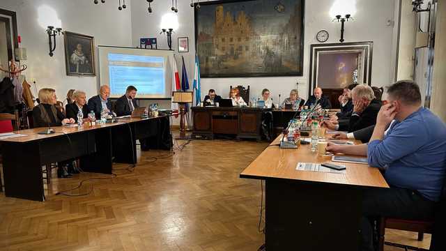 [FOTO] Budżet Gminy Ziębice na 2025 rok - jakie inwestycje zaplanowano?