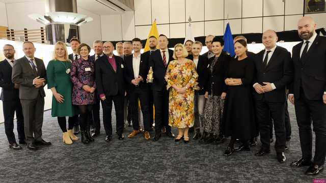 [FOTO] Twierdza Srebra Góra, Kościół Pokoju i Wielka Sowa w Brukseli? Tak! Trzydniowa wizyta władz Dolnego Śląska w Parlamencie Europejskim