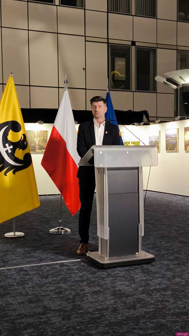 [FOTO] Twierdza Srebra Góra, Kościół Pokoju i Wielka Sowa w Brukseli? Tak! Trzydniowa wizyta władz Dolnego Śląska w Parlamencie Europejskim