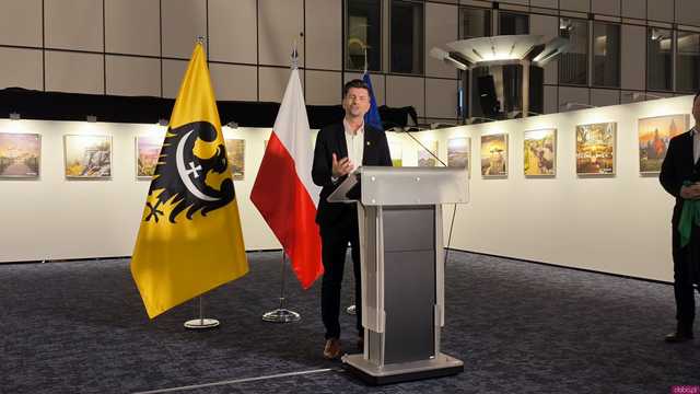 [FOTO] Twierdza Srebra Góra, Kościół Pokoju i Wielka Sowa w Brukseli? Tak! Trzydniowa wizyta władz Dolnego Śląska w Parlamencie Europejskim