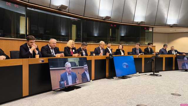 [FOTO] Twierdza Srebra Góra, Kościół Pokoju i Wielka Sowa w Brukseli? Tak! Trzydniowa wizyta władz Dolnego Śląska w Parlamencie Europejskim