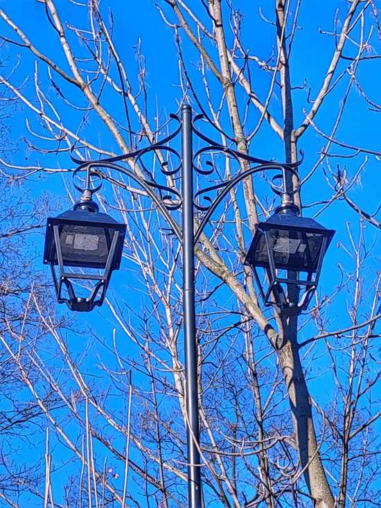 [FOTO] Trwa wymiana oświetlenia na terenie Ząbkowic Śląskich, gdzie pojawią się nowe lampy?