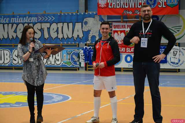 [FOTO,WIDEO] Charytatywny turniej halowej piłki nożnej Orzeł Cup 2025 - zagraliśmy dla Tomka Wichrowicza!