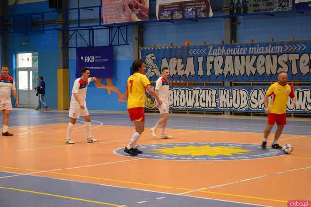[FOTO,WIDEO] Charytatywny turniej halowej piłki nożnej Orzeł Cup 2025 - zagraliśmy dla Tomka Wichrowicza!