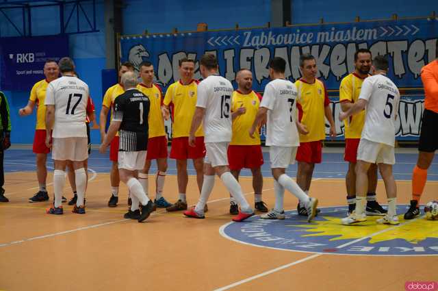 [FOTO,WIDEO] Charytatywny turniej halowej piłki nożnej Orzeł Cup 2025 - zagraliśmy dla Tomka Wichrowicza!