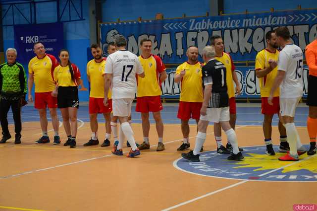 [FOTO,WIDEO] Charytatywny turniej halowej piłki nożnej Orzeł Cup 2025 - zagraliśmy dla Tomka Wichrowicza!