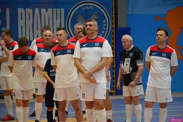 [FOTO,WIDEO] Charytatywny turniej halowej piłki nożnej Orzeł Cup 2025 - zagraliśmy dla Tomka Wichrowicza!