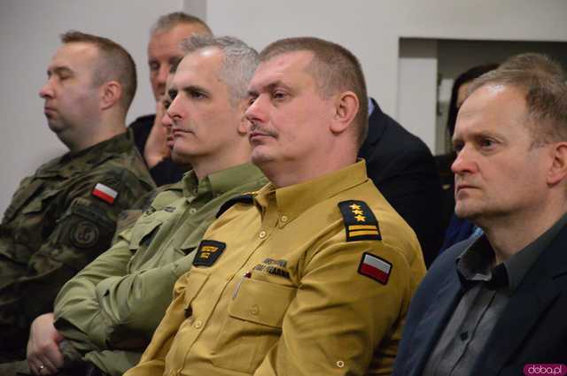 [FOTO] Wirtualna strzelnica w Ziębicach otwarta! 
