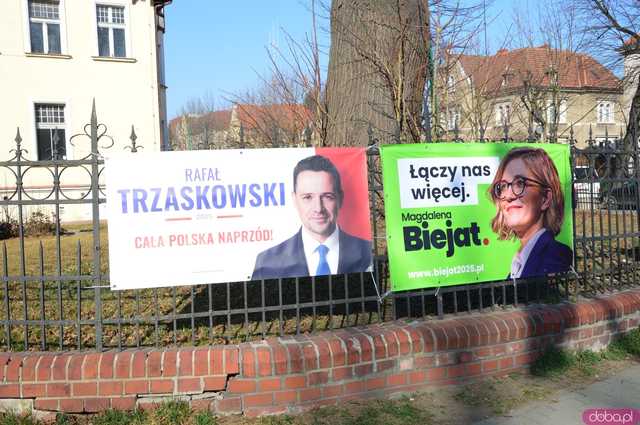 [FOTO] Kampania prezydencka ruszyła – co warto wiedzieć o plakatach wyborczych?