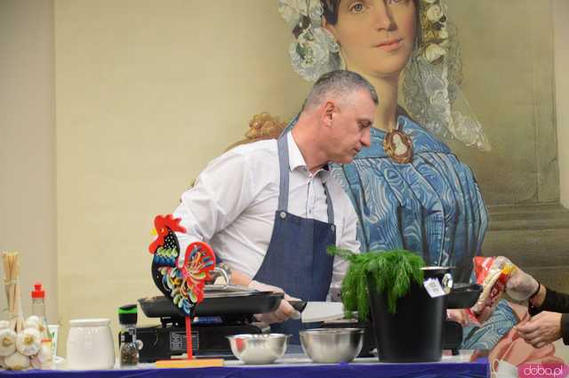 [WIDEO, FOTO] Kulturalny Dzień Kobiet w Kamieńcu Ząbkowickim