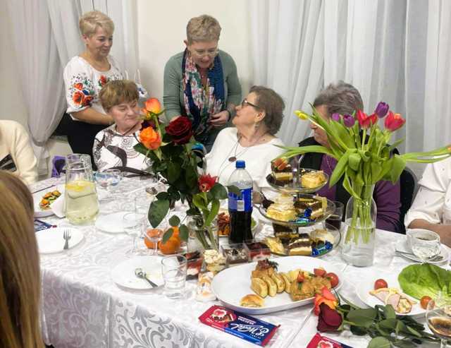[FOTO] Z Przyłęku do Brzeźnicy - wyjątkowe obchody Dnia Kobiet i Mężczyzn w Gminie Bardo