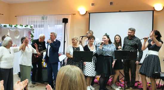 [FOTO] Z Przyłęku do Brzeźnicy - wyjątkowe obchody Dnia Kobiet i Mężczyzn w Gminie Bardo