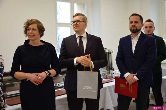 [FOTO] Ta inwestycja pochłonęła prawie 7 milionów złotych! Oficjalne otwarcie pierwszego żłobka w Przedborowej