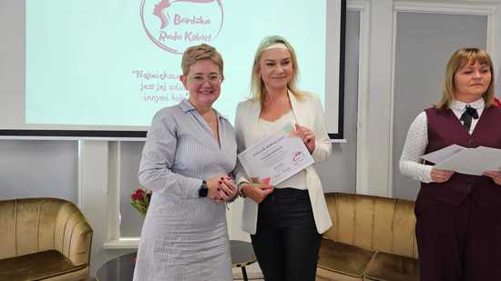 [FOTO] Kobiety w Bardzie jednoczą siły – powstała Bardzka Rada Kobiet!