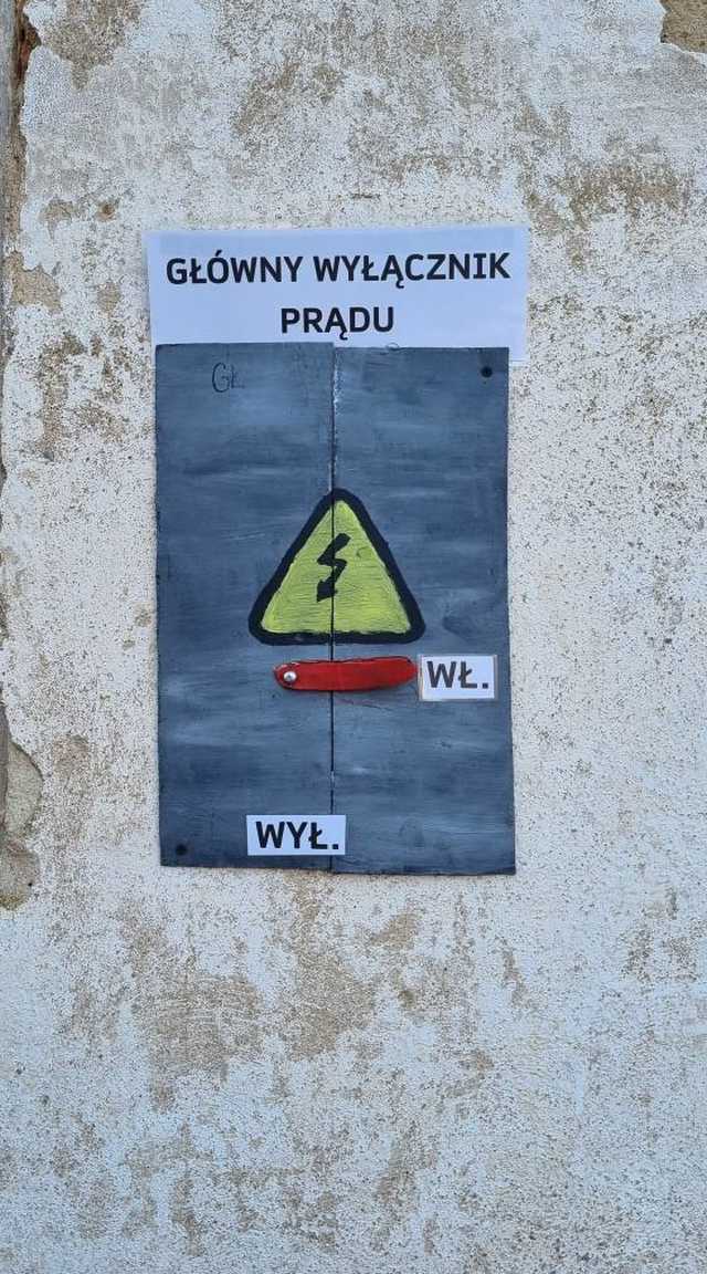 [FOTO] Wybuch gazu, żywy ogień i ewakuacja – tak brzmiał scenariusz ćwiczeń strażackich w Krzelkowie