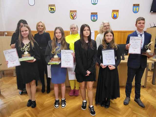 [FOTO] Za nami eliminacje powiatowe XXVIII Dolnośląskiego Konkursu Recytatorskiego „Pegazik” w Ząbkowicach Śląskich
