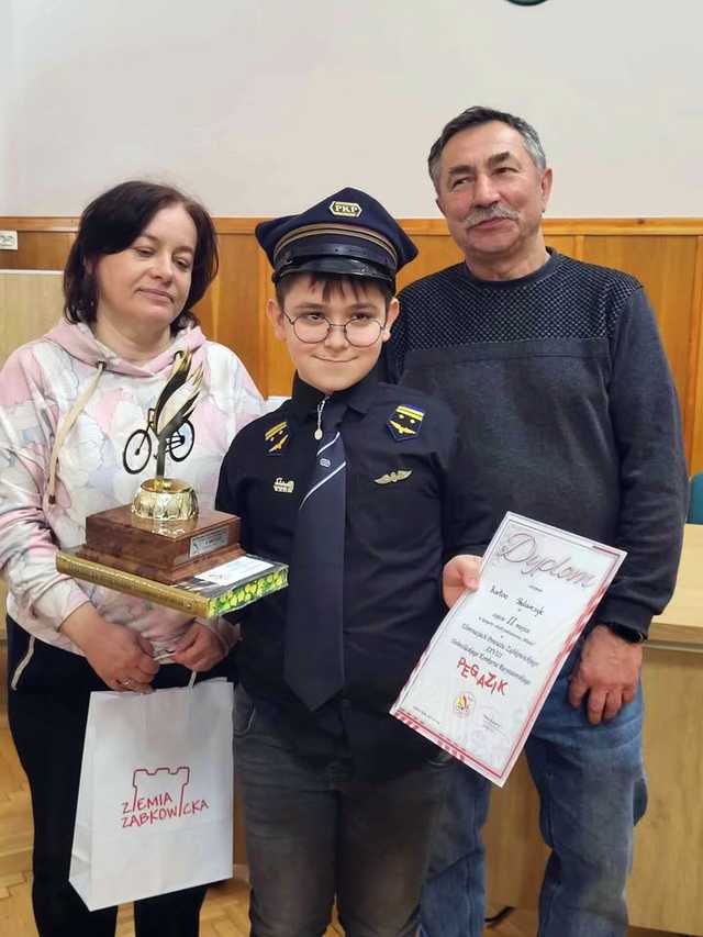 [FOTO] Za nami eliminacje powiatowe XXVIII Dolnośląskiego Konkursu Recytatorskiego „Pegazik” w Ząbkowicach Śląskich