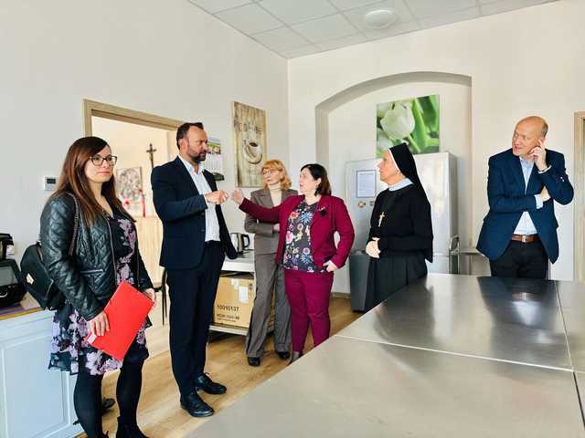 [FOTO] Mieszkańcy Ziębic skorzystają z usług Środowiskowego Domu Samopomocy w Paczkowie