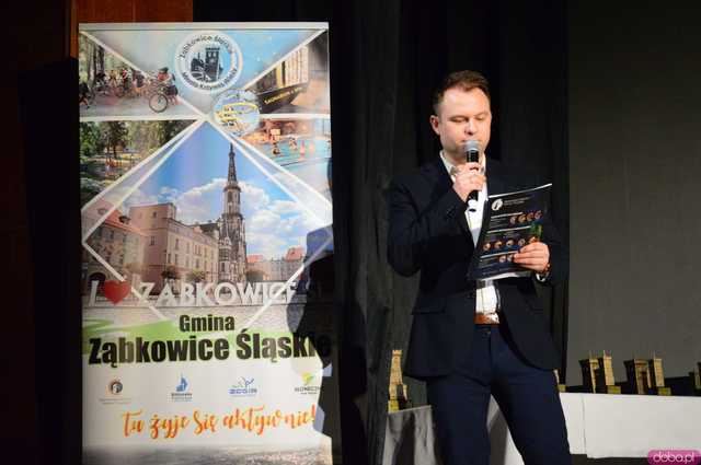 [WIDEO, FOTO] Kto w tym roku został wyróżniony za zasługi dla gminy? Znamy laureatów Ząbkowickich Krzywych Wież 2024!