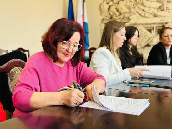[FOTO] Podpisano pierwsze umowy na remonty elewacji w Ziębicach
