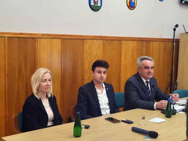 [FOTO] Za nami XI sesja Rady Powiatu Ząbkowickiego