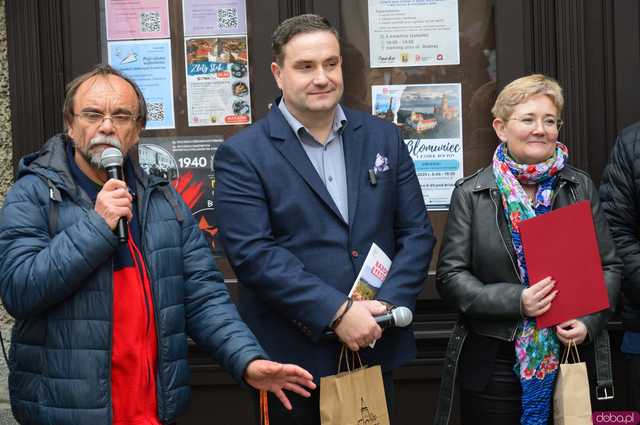 [WIDEO, FOTO] Bardzka Karta Turystyczna i nowa Informacja Turystyczna – co oferuje turystom i mieszkańcom?