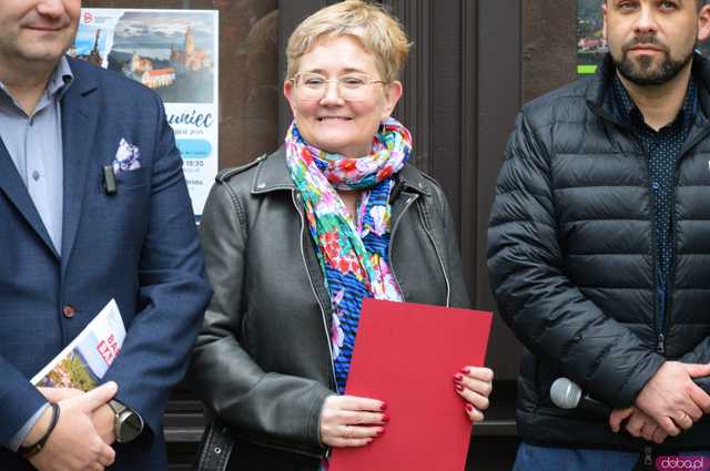 [WIDEO, FOTO] Bardzka Karta Turystyczna i nowa Informacja Turystyczna – co oferuje turystom i mieszkańcom?