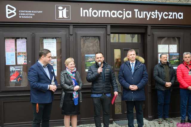 [WIDEO, FOTO] Bardzka Karta Turystyczna i nowa Informacja Turystyczna – co oferuje turystom i mieszkańcom?