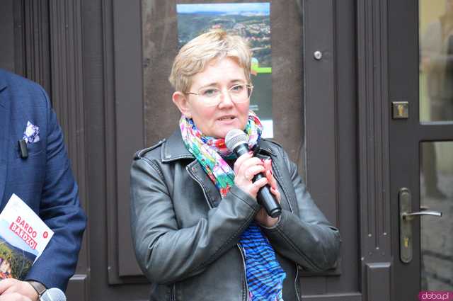 [WIDEO, FOTO] Bardzka Karta Turystyczna i nowa Informacja Turystyczna – co oferuje turystom i mieszkańcom?