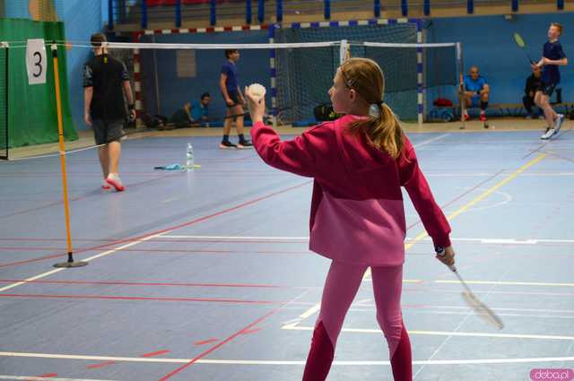 [WIDEO, FOTO] Badminton zaskoczył swoją popularnością w Ząbkowicach Śląskich! Za nami 13. Mistrzostwa i wiele emocji
