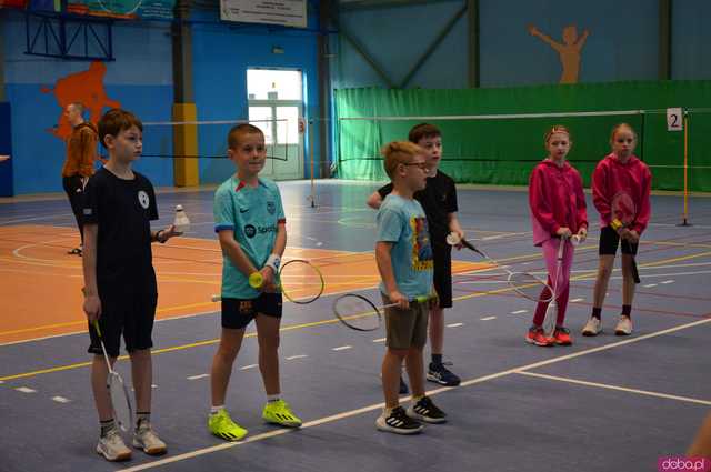 [WIDEO, FOTO] Badminton zaskoczył swoją popularnością w Ząbkowicach Śląskich! Za nami 13. Mistrzostwa i wiele emocji