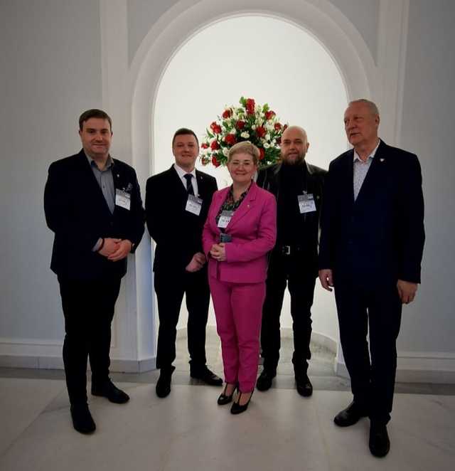 [FOTO] Gmina Bardo na drodze do odbudowy: Czy spotkania w Warszawie przyniosą konkretne efekty?