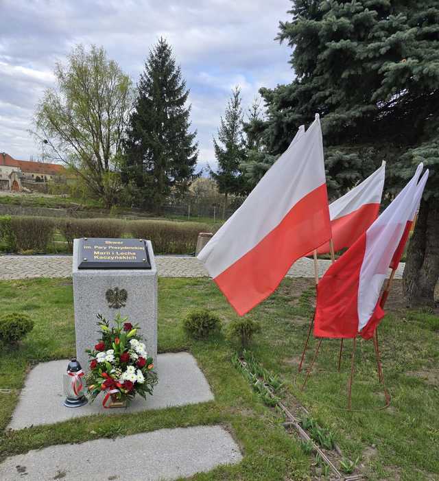 [FOTO] 15. rocznica katastrofy smoleńskiej i Dzień Pamięci Ofiar Zbrodni Katyńskiej w naszym powiecie. Pamiętamy!