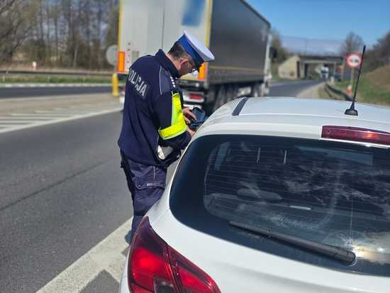 [FOTO] Policja podsumowuje akcję Prędkość w naszym powiecie. Niechlubny rekordzista przekroczył ją o 49 km/h