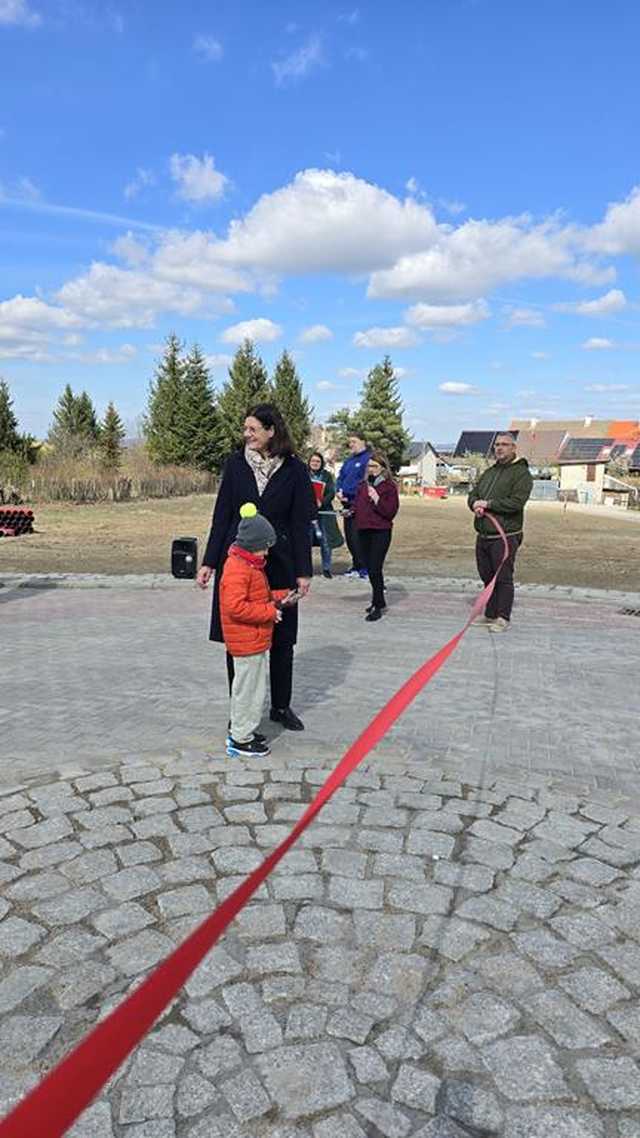 [FOTO] Zakończyła się przebudowa trzech ulic w Złotym Stoku. Prace pochłonęły ponad 7 mln złotych