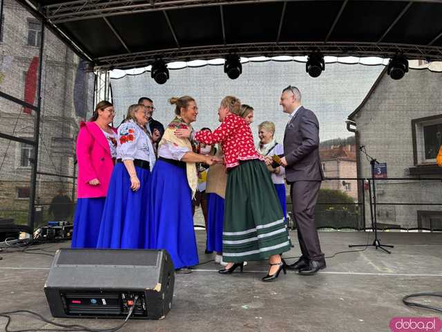 [FOTO] Niedziela Palmowa w Bardzie. Tegoroczny Jarmark pokazał siłę tradycji