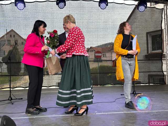 [FOTO] Niedziela Palmowa w Bardzie. Tegoroczny Jarmark pokazał siłę tradycji