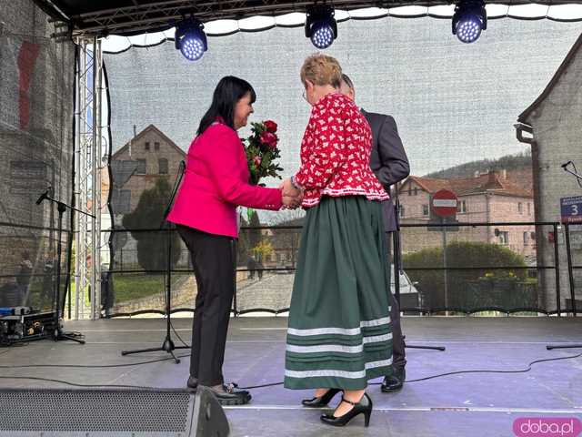 [FOTO] Niedziela Palmowa w Bardzie. Tegoroczny Jarmark pokazał siłę tradycji
