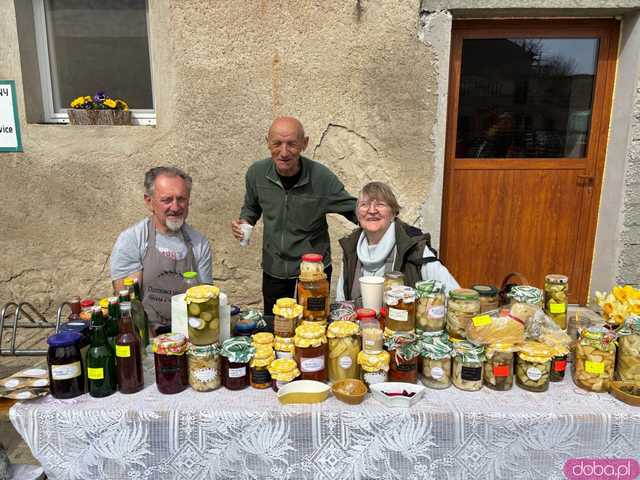[FOTO] Wielkanocna edycja Targów Zdrowej Żywności w Lutomierzu znów zaskoczyła frekwencją
